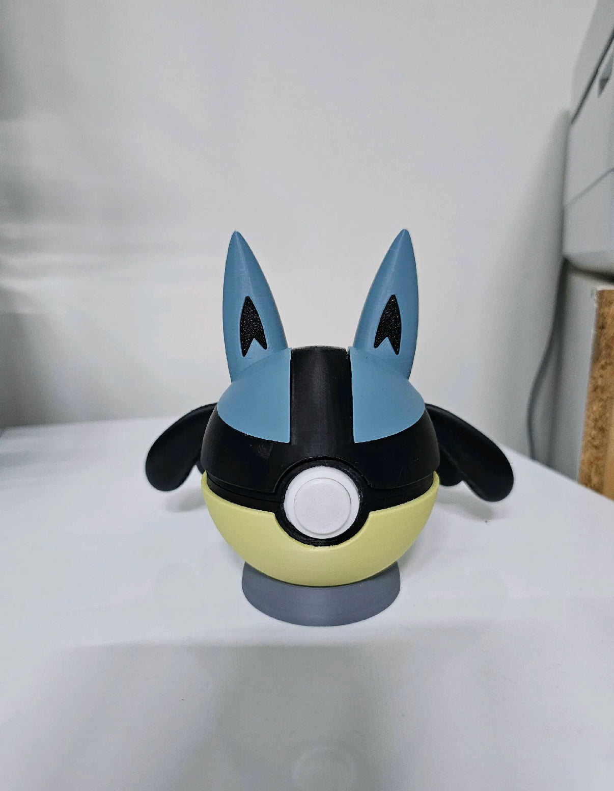 Lucario Ball - Pokemon - Pokeball Functional