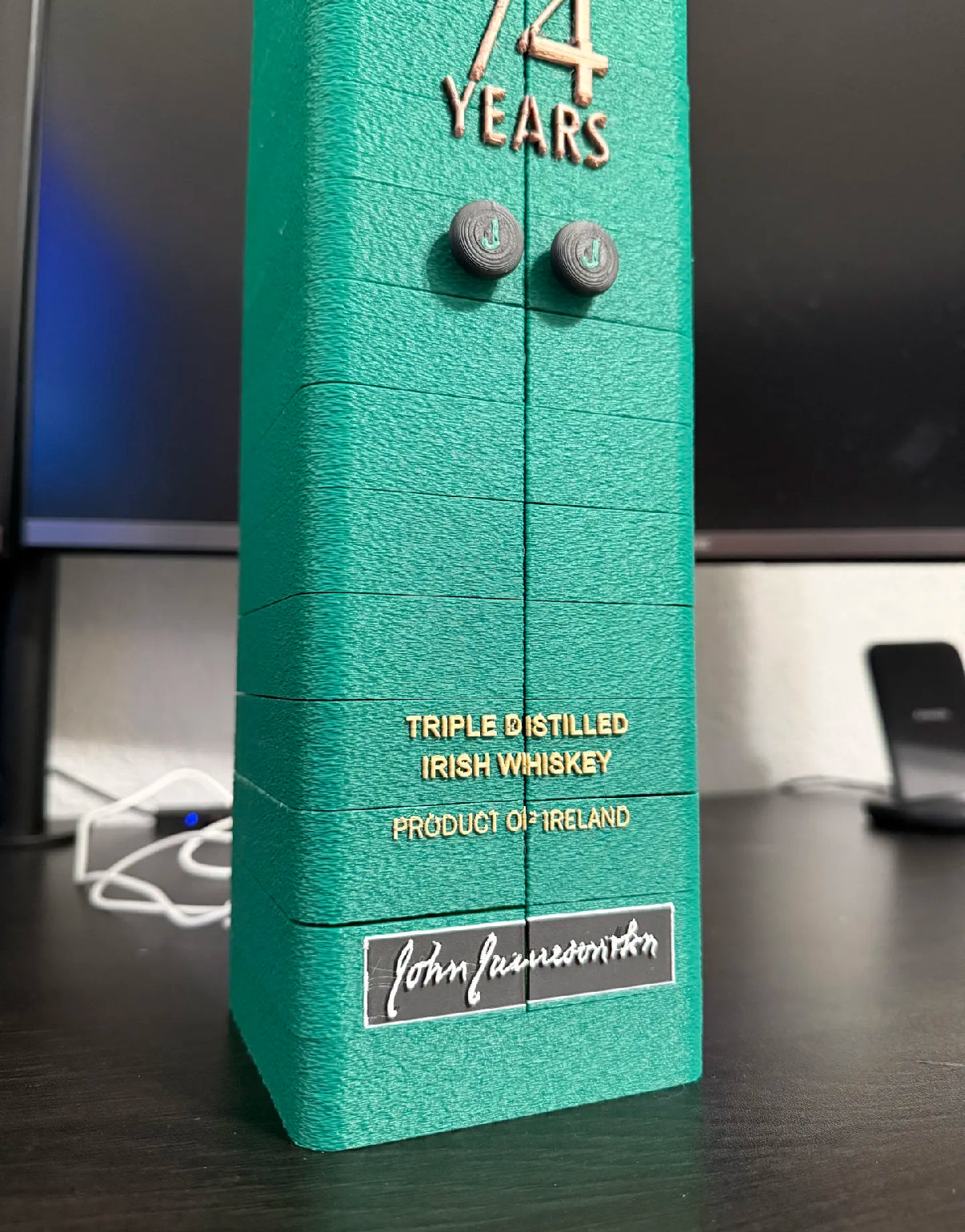Folding Door Wine Box (lights and liquors are not included)