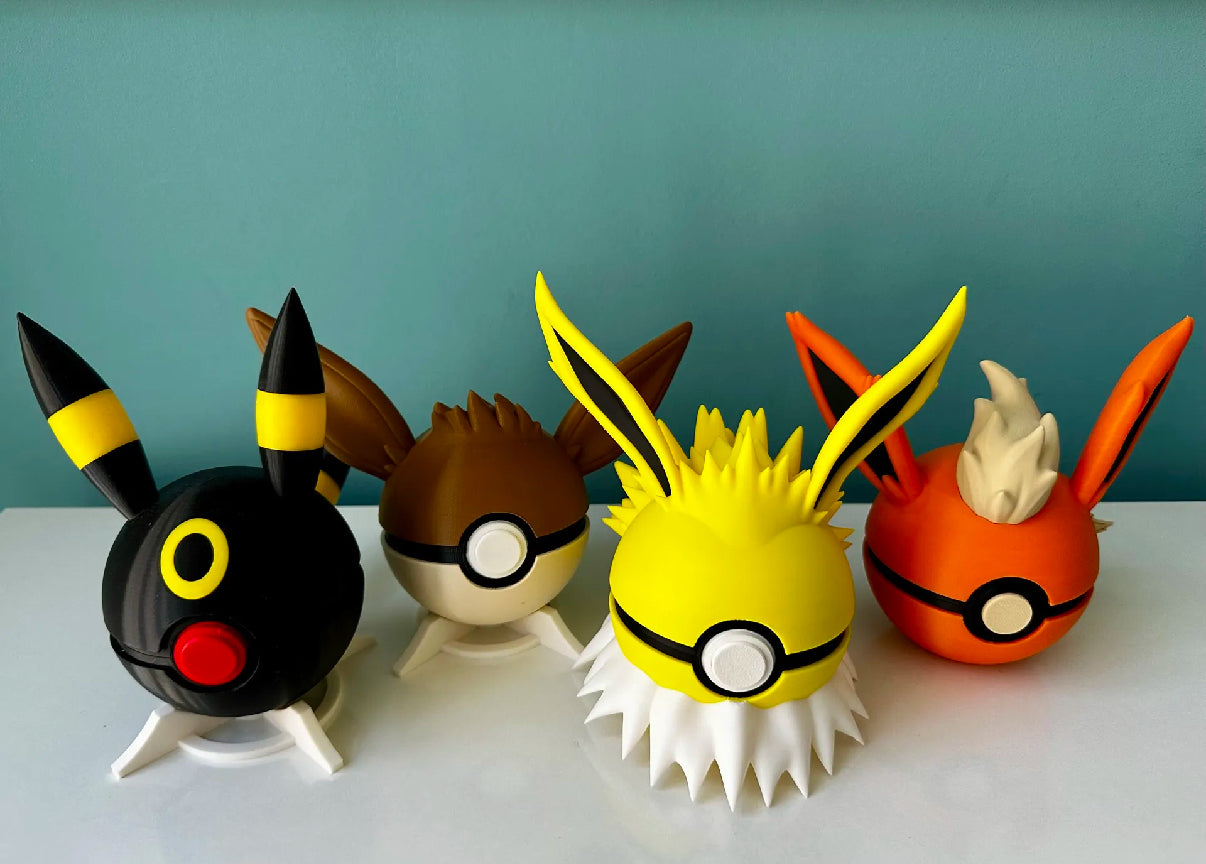 Jolteon Ball - Pokemon - Pokeball Functional