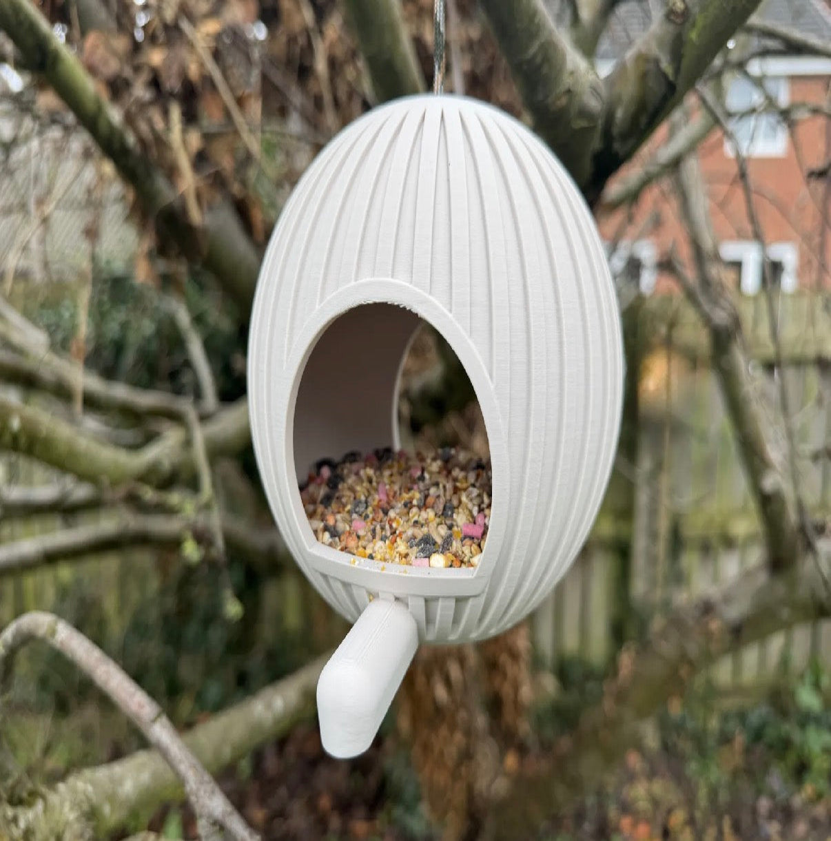 Ribbed Sphere Hanging Bird Feeder